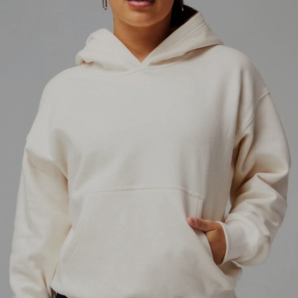 NWT &NIP XL Fabletics CozyFleeceHI-RATED Hoodie “Oatmeal”litecream)FANTASTIC!